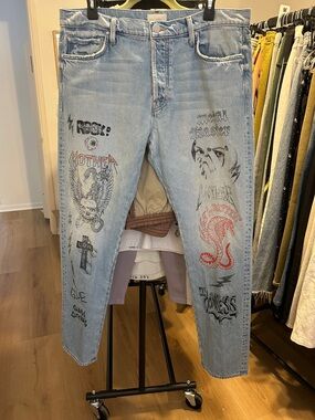 Men’s MOTHER Jean. The Chaser: Bloodshot Eyes. Size 34.